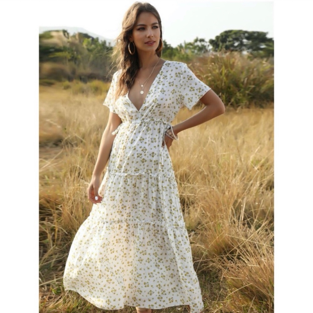 Boho V-Neck Floral Print Midi Dress - Picture 5 of 10